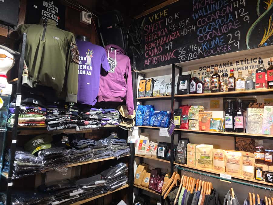 3-in-1 Panoramic city tour Bogotá-beyond the traditional - San Felipe’s art district on foot