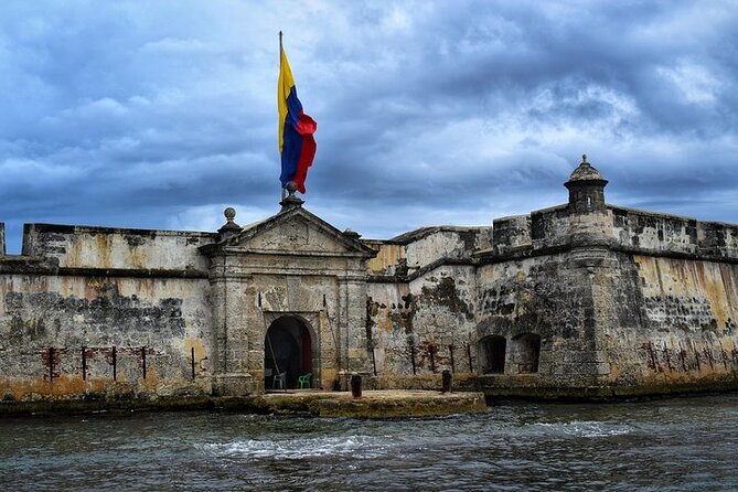 5-Island Speedboat Tour in Cartagena and the Rosario Islands - Bocachica and Cartagena’s defensive forts