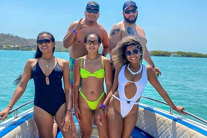 5 Island Tour with Lunch Snorkel in Cartagena Rosario Island - Playa Tranquila Baru and the included lunch