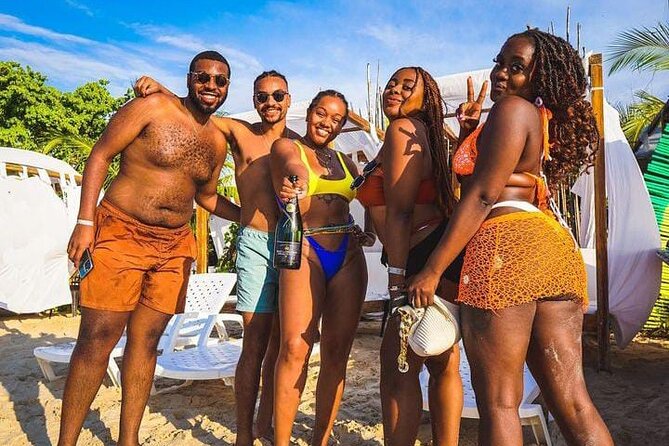 5 islands tour to rosario Islands with snorkeling activity! - What this Cartagena boat day is really like
