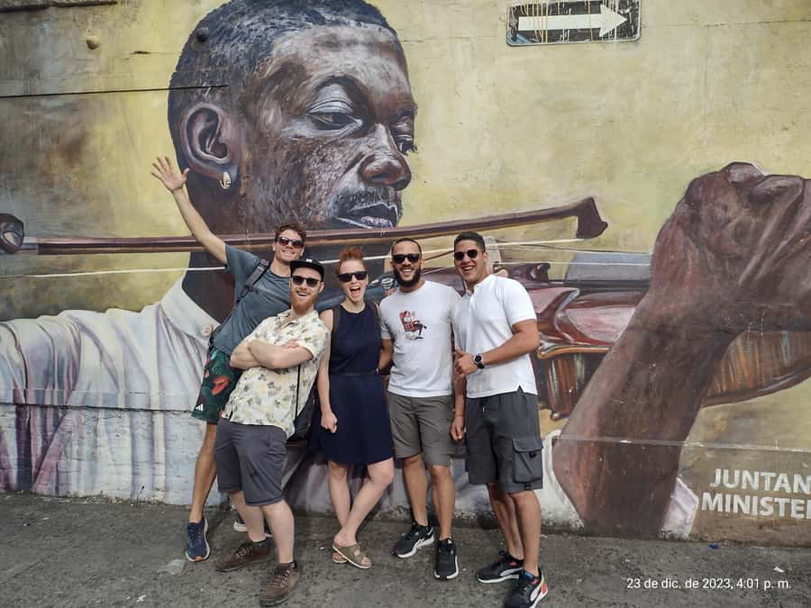 Afro Walking Tour. The colors of Cali. - Three cultural institutions and the work of preservation