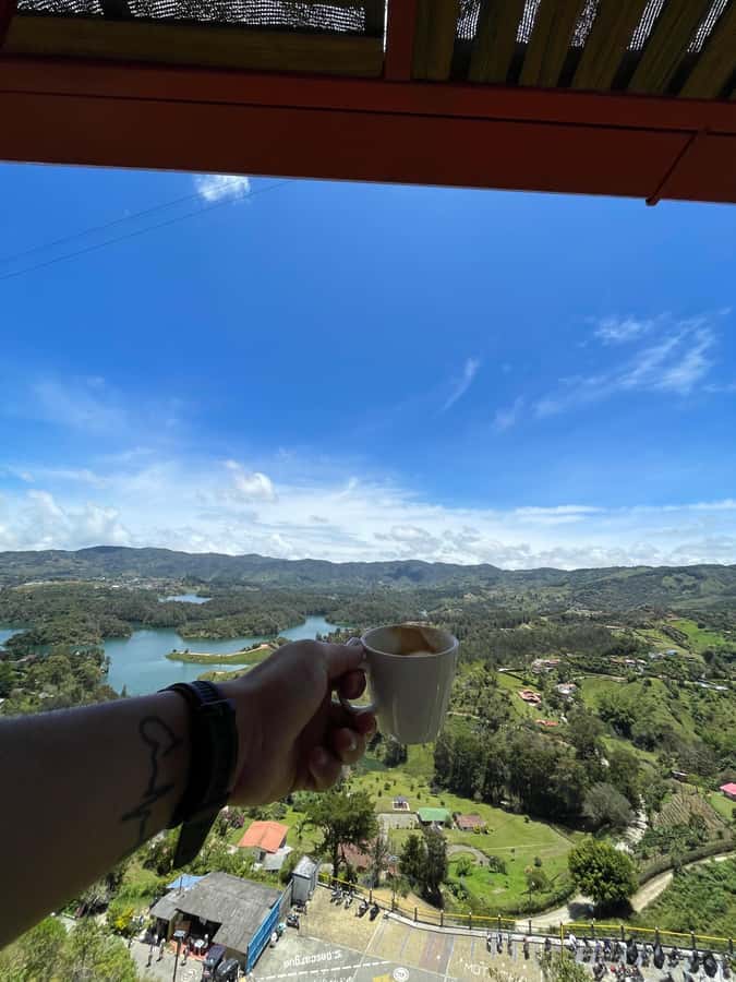 Avistamiento de aves en Minca Sierra Nevada de Santa Marta - Why Minca is worth the early alarm