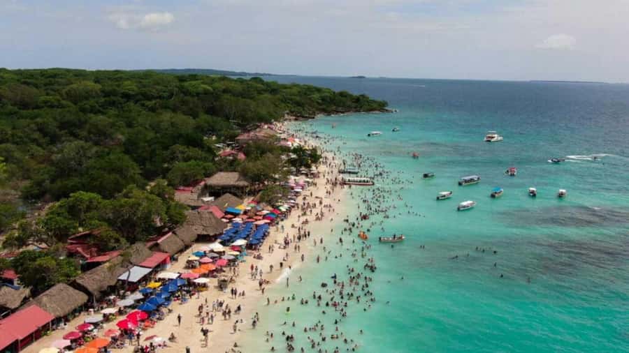 BARÚ: Enjoy the magic of Baru choosing best option for you - The one-hour ride from Cartagena