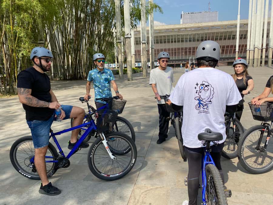 Bike Tour Medellin with Snacks and Local Beer - What makes this Medellín bike tour worth considering