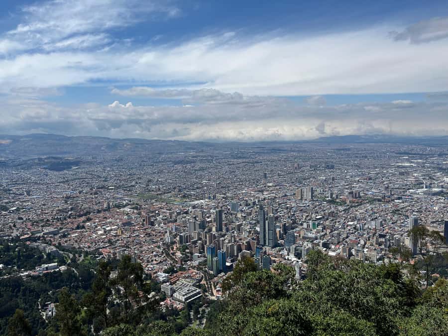 BOGOTA: City Tour, Monserrate, Gold Museum, Botero Museum, Plaza Bolívar - La Candelaria, where Bogotá tells its oldest stories