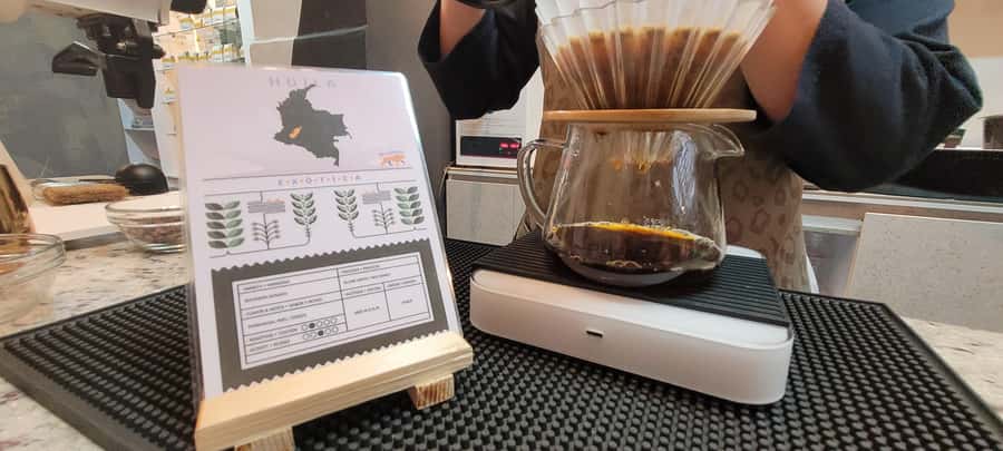 Bogota: Coffee Tour, Filtration and Espresso Experience - A compact activity with a clear question
