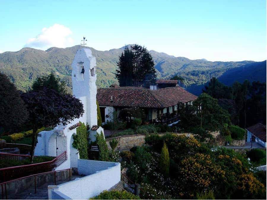 Bogotá: Grand City Tour with Monserrate, Usaquén and Lunch - Why this tour works for a first day in Bogotá