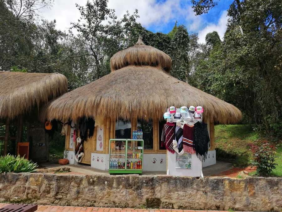 Bogota: Guatavita and Salt Cathedral Daily Group Tour - Key points at a glance