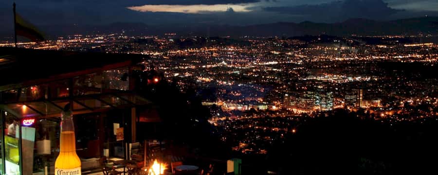 BOGOTA: Night Tour in Bogotá (Express) - La Calera: fresh air, city lights, and canelazo