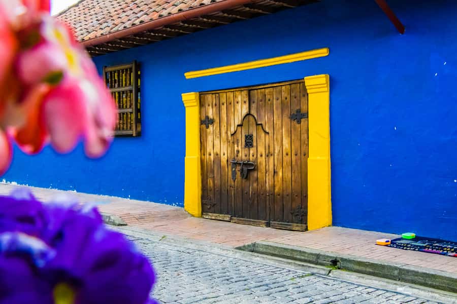 Bogotá: Private Candelaria Walking Tour with Gold Museum - Starting With Bogotá’s Gold Collection