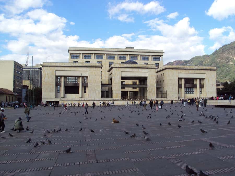 Bogotá: Private Candelaria Walking Tour with Gold Museum - Colombian Snacks Along the Way