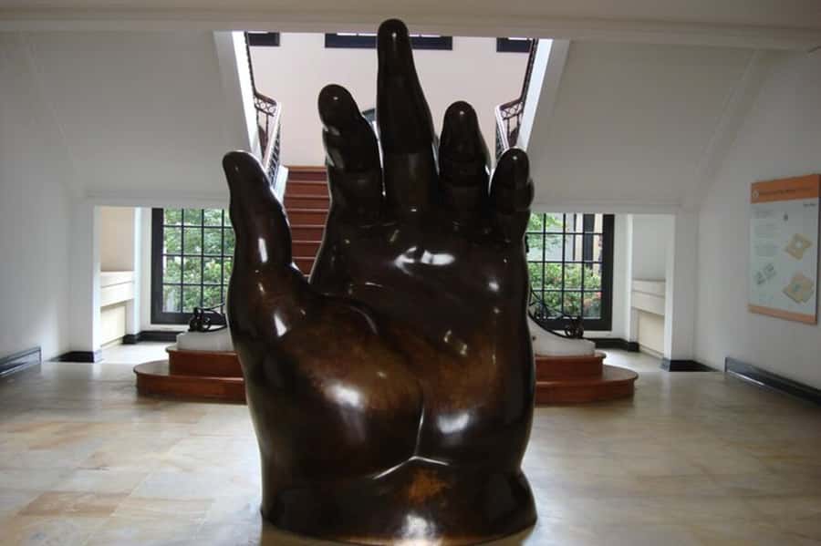 Bogotá: Private City Tour, Monserrate, Emerald and Botero - Who should book this Bogotá experience?