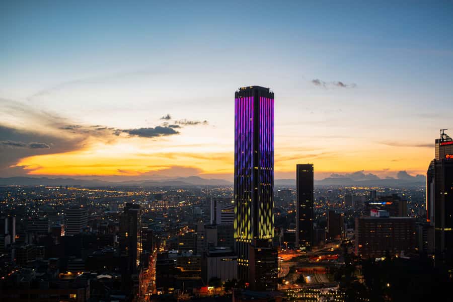 Bogota: Private custom tour with a local guide - What the first two hours can deliver