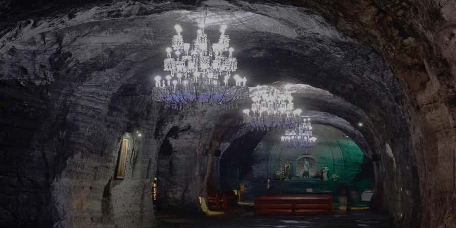 Bogotá: Salt Cathedral and Andrés Carne de res tour! - A practical warning about walking and access