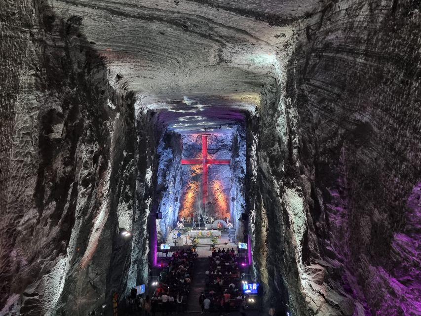 Bogotá: Salt Cathedral & Lake Guatavitá Tour with Lunch - Who will get the most from this trip