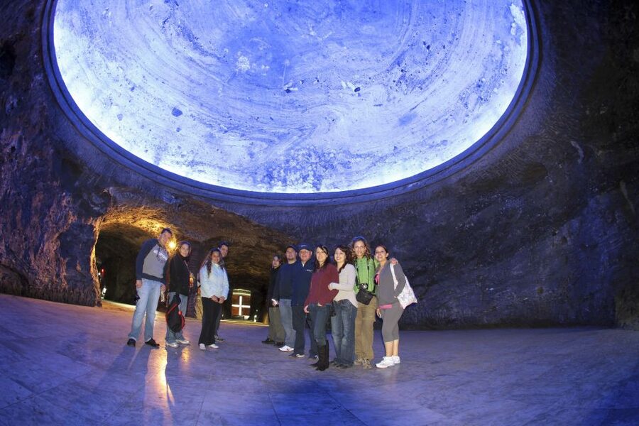 Bogotá: Salt Cathedral Private Tour with Entry Ticket Basic - Key points at a glance