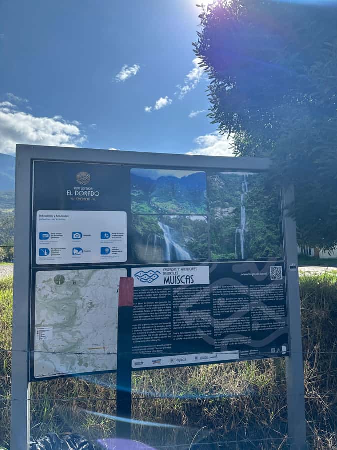 Bogotá: Visit Colombia's Highest Waterfalls & Guadalupe Hill - Prepare for a muddy, active half-day