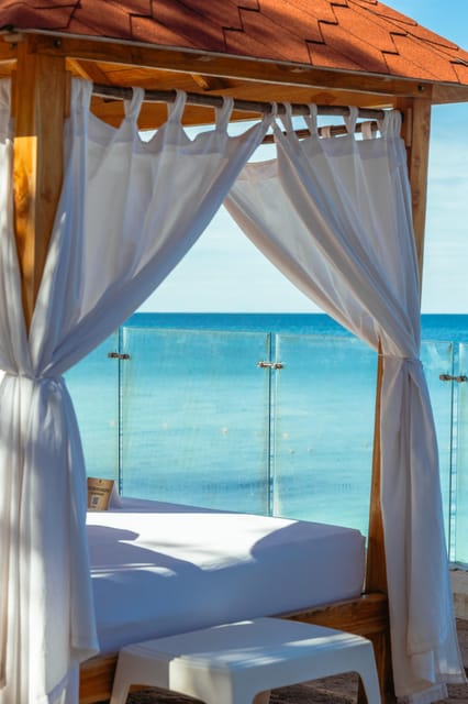 BORA BORA AREA CLUB - Is the seven-hour stay long enough?