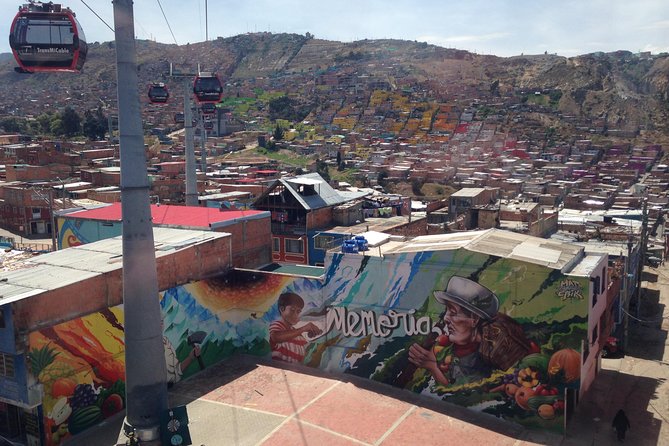 Cable car to el Paraiso, the city slum - From Teusaquillo to Bogotá’s Southern Hills