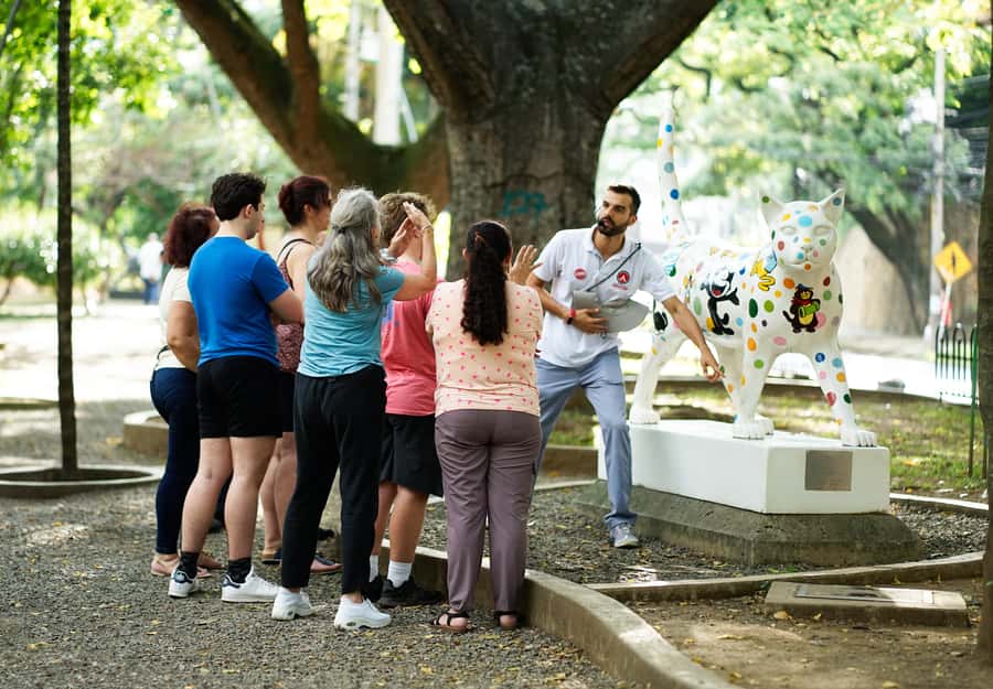 Cali: City Tour - Jairo Varela Plaza turns the city’s music into a sight