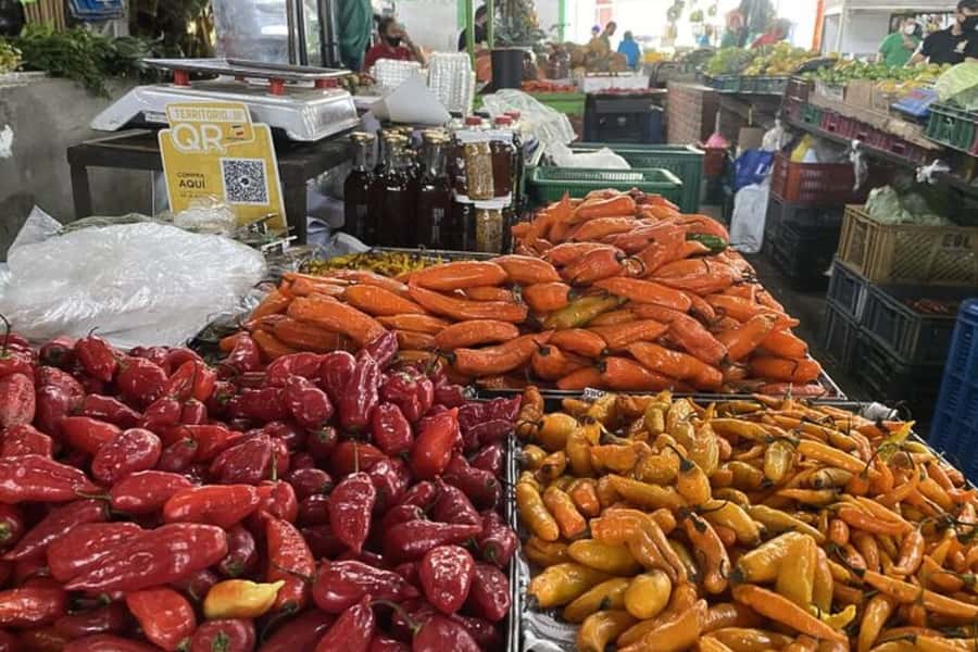 Cali: Fruit Market Walking Tour with Tastings - Entering Galeria Alameda, Cali’s key market stop