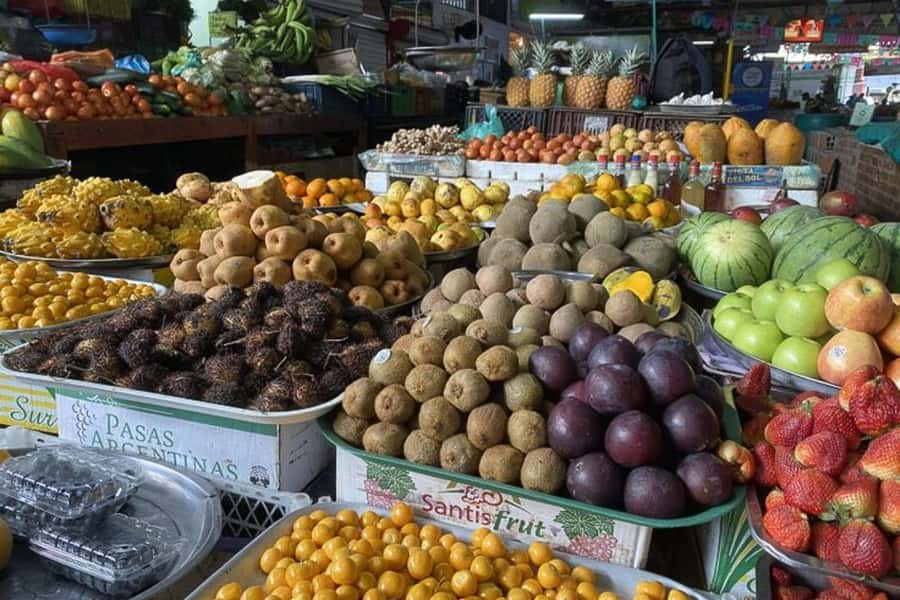 Cali: Fruit Market Walking Tour with Tastings - Meeting at La Palmera Hostel at 10:30 AM