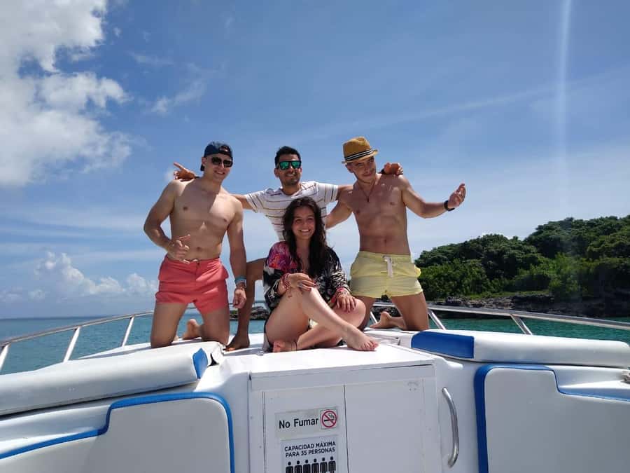 Cartagena: 5-Island Trip by Boat with Lunch and Snorkeling - At a glance
