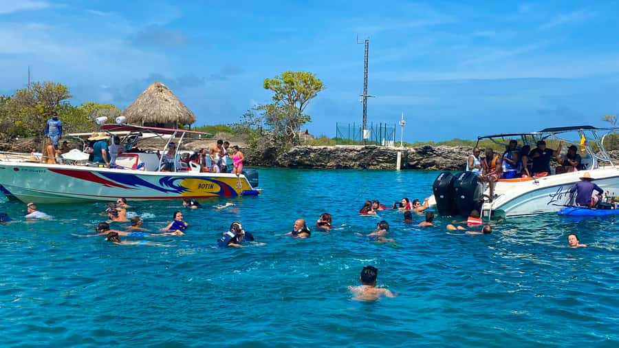 Cartagena: 5-Island Trip by Boat with Lunch and Snorkeling - Starting near Cartagena’s Clock Tower
