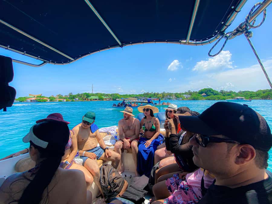 Cartagena: 5 Rosario Islands Tour with Snorkeling and Lunch - Agua Azul gives you an hour to slow down