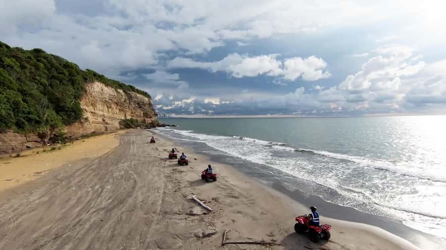 Cartagena ATV Tour - From San Pedro Church to the trailhead