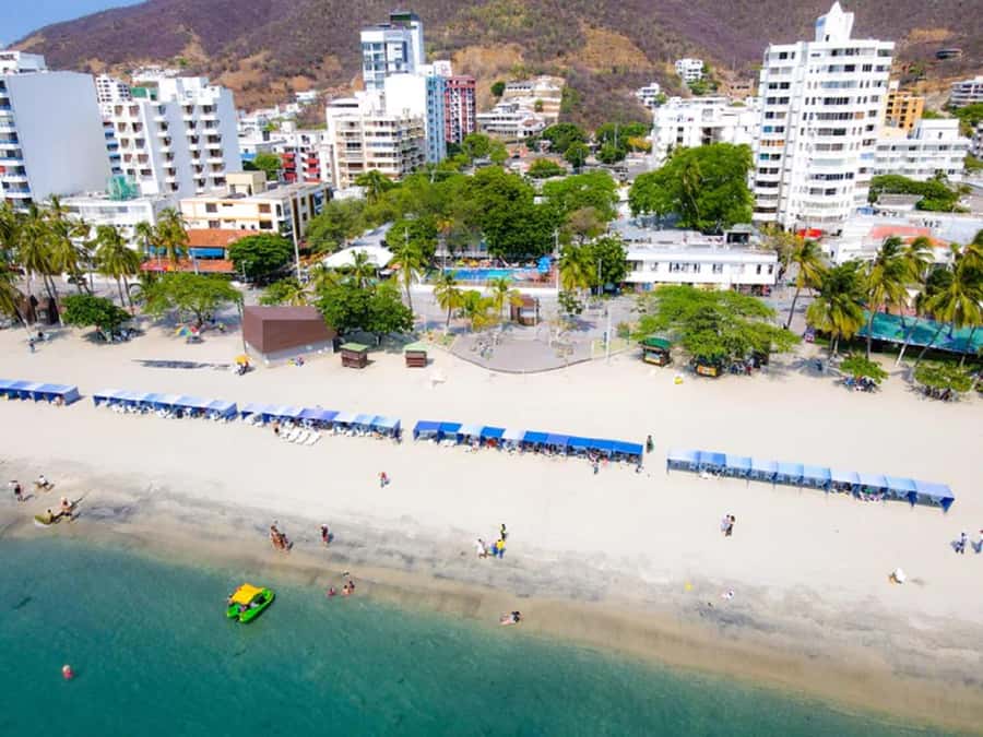 Cartagena: Barranquilla and Santa Marta All-Inclusive Tour - Language, group size, and organization