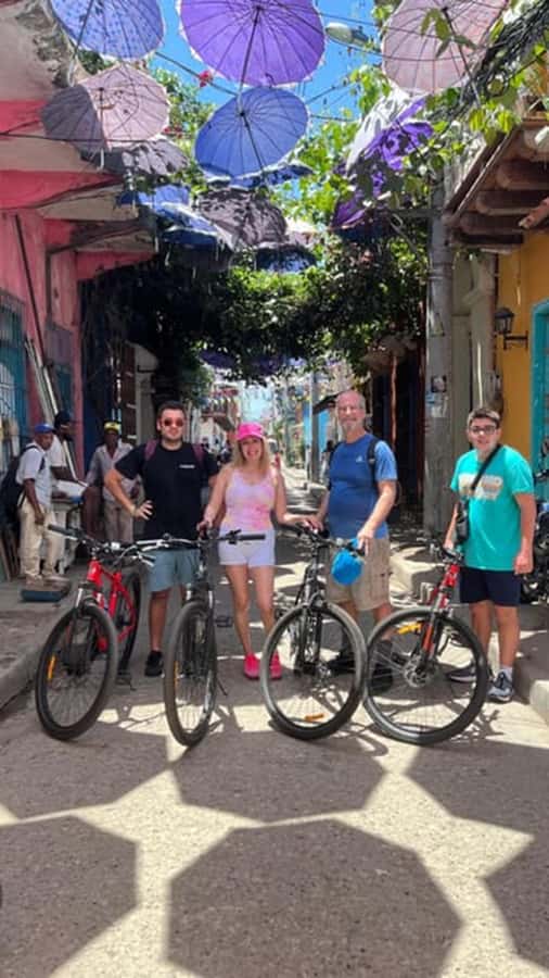Cartagena: Bike rental 1 hour to 24 hours - Choosing between a cruiser and a mountain bike