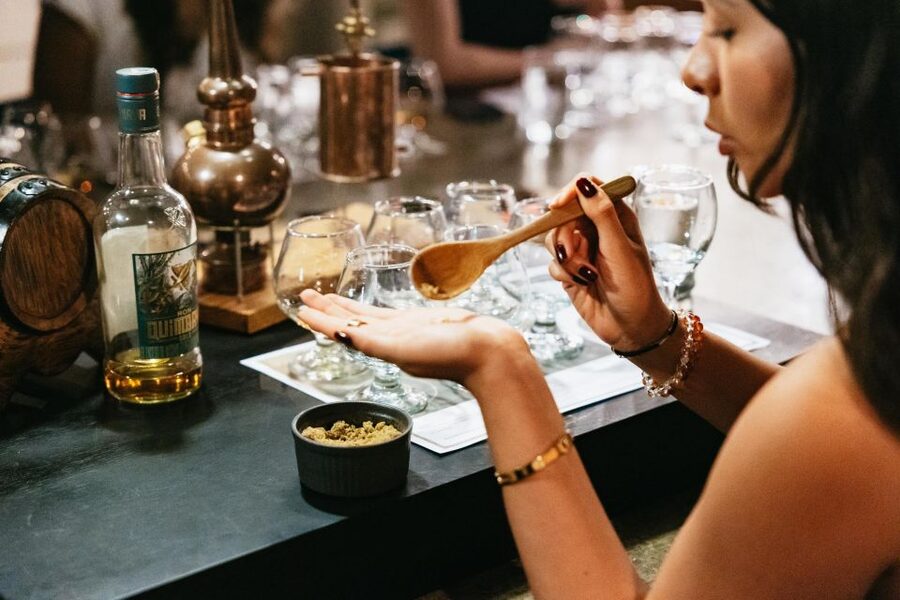 Cartagena: Boutique Rum and Chocolate Tasting at Lunático - Is $105 per person a fair price?