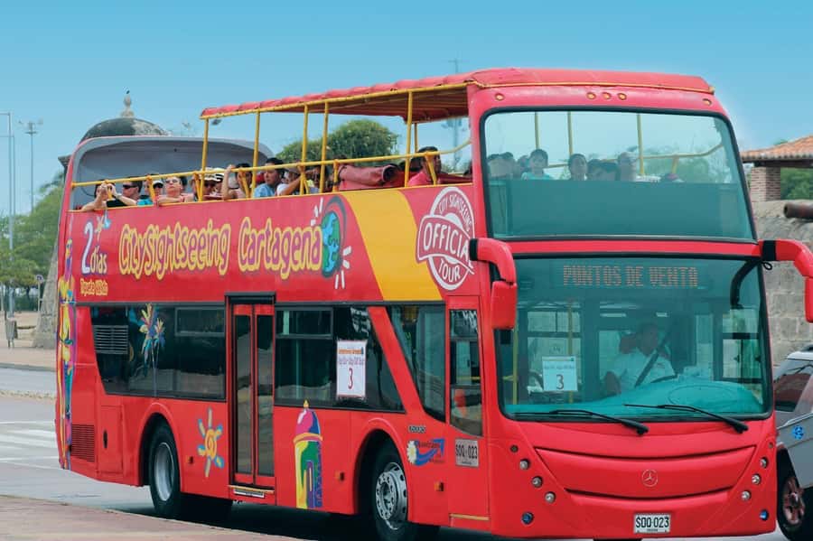 Cartagena: City Sightseeing Hop-On Hop-Off Bus Tour & Extras - Stops 9 and 10: Casino Rio and Hotel Caribe