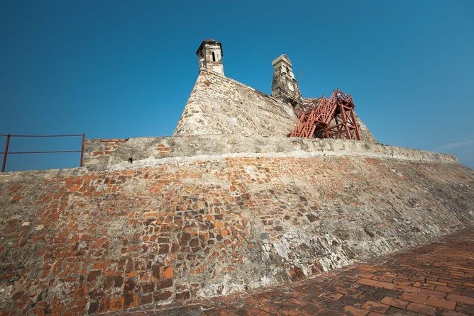 Cartagena City Tour & Convento de la Popa (AM) - Guides, languages, and the quality of the commentary