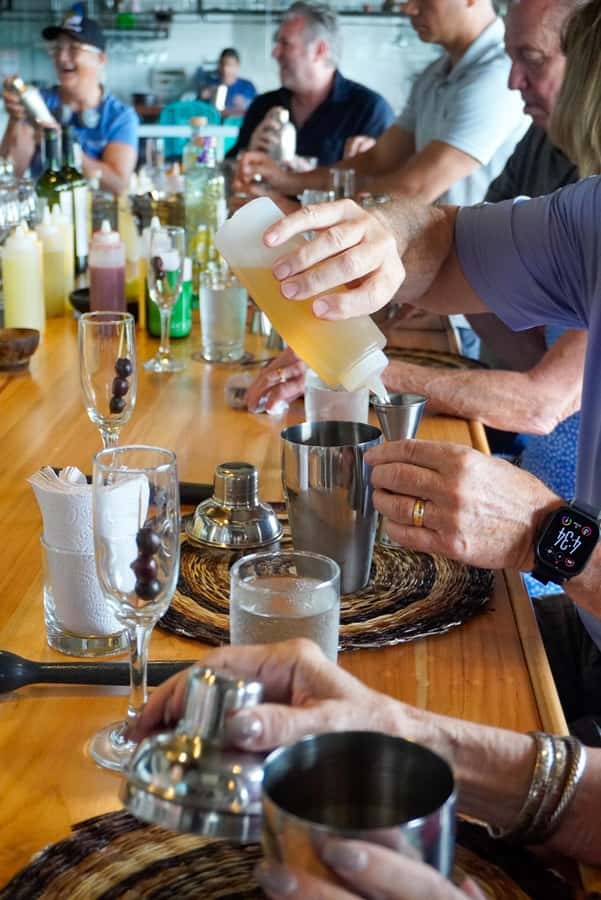 Cartagena: Colombian Cocktail Masterclass - Finding the studio near Avenida Pedregal