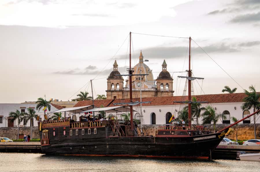 Cartagena: Complete Tour "San Felipe Castle, Popa and Getsemaní". - La Popa Monastery and the climb above the city