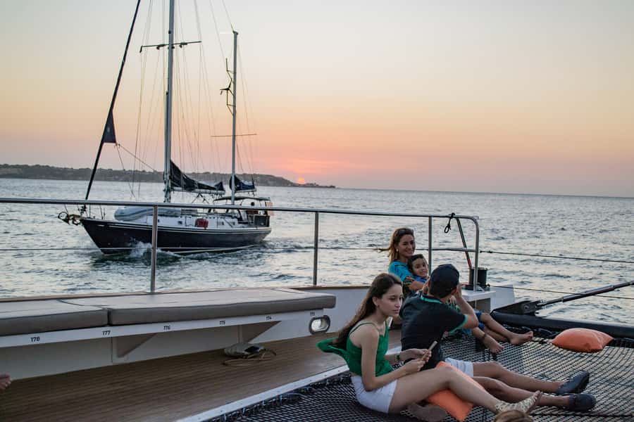 Cartagena de Indias: 2-Hour Sunset Cruise - Key points to know before you go