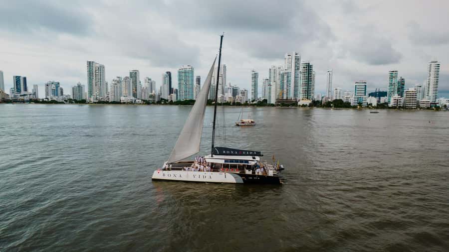 Cartagena de Indias: 2-Hour Sunset Cruise - What $31 really gets you