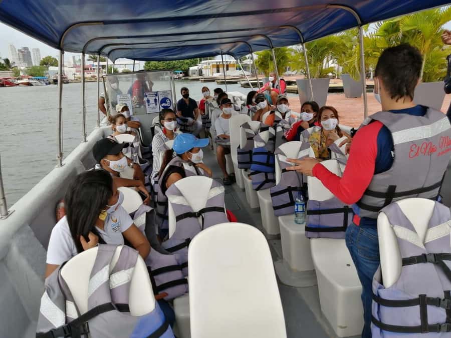 Cartagena de Indias: 2x1 Boat trip to the Rosario Islands and Baru Island - Starting at La Bodeguita Dock at 8:00 a.m.