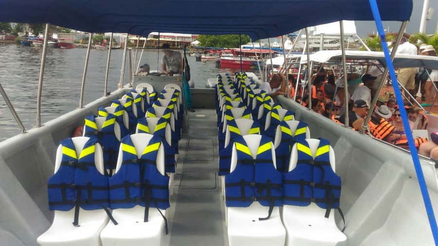 Cartagena de Indias: Pasadia 5 Islas del rosario and Baru boat trip - The return by bus changes the value calculation