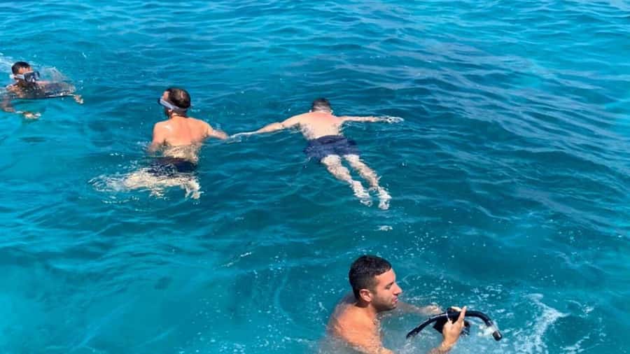 Cartagena: Four Island + Snorkel and See Plankton - Freedom Beach Club: lunch and a long Barú break