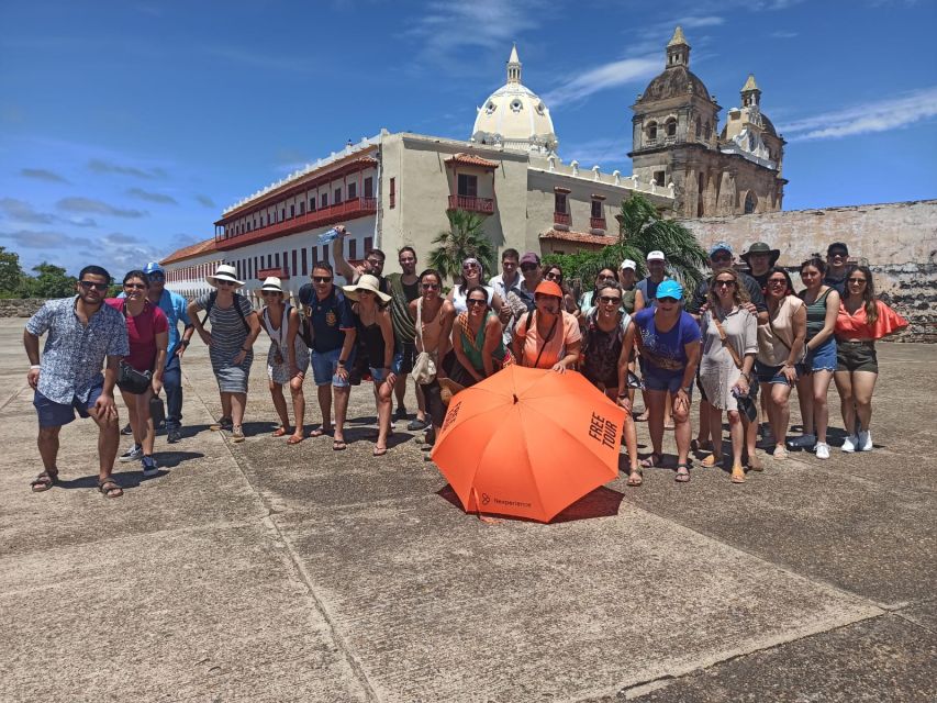Cartagena: Historic Center and Getsemaní Shared Walking Tour - Ending with salsa, champeta, and a bit of dancing