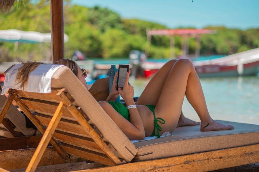 Cartagena: Islabela Islands Boat Trip with Lunch & Cocktail - Who will enjoy this island day most