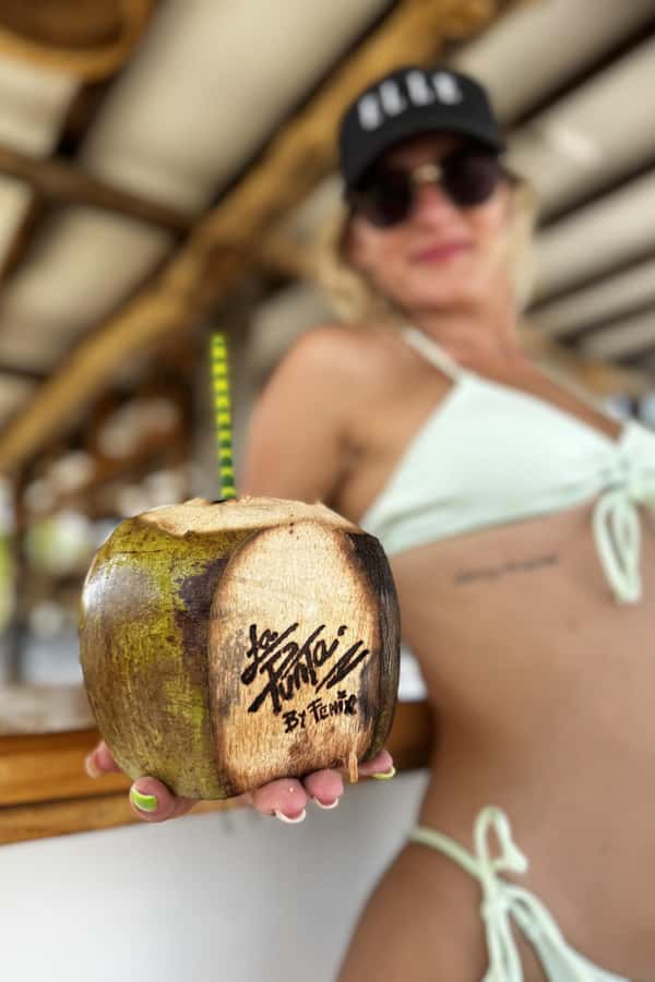 Cartagena: La Punta Beach Club Day Pass (Lunch included) - How good is the service?