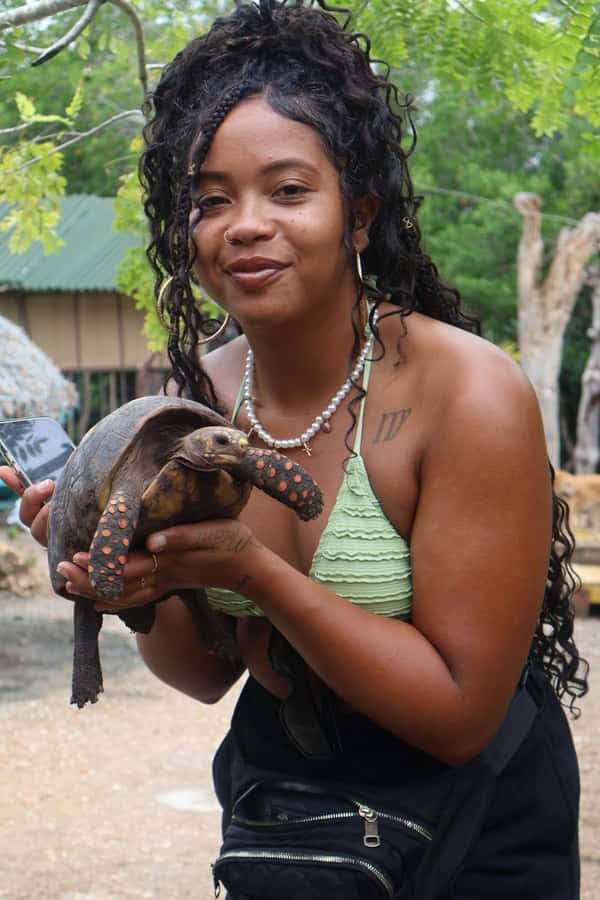 Cartagena: Mangrove Eco Tour & Fishing with Transportation - Learning to cast a net the local way