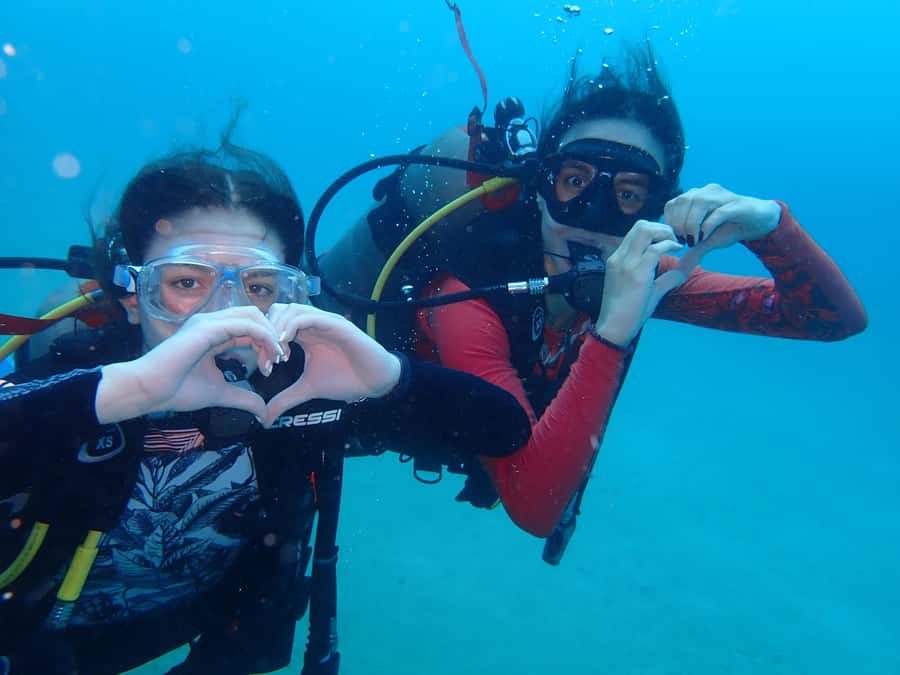 Cartagena: PADI DISCOVER SCUBA / MINICURSO DE BUCEO - Guidance from the instructors