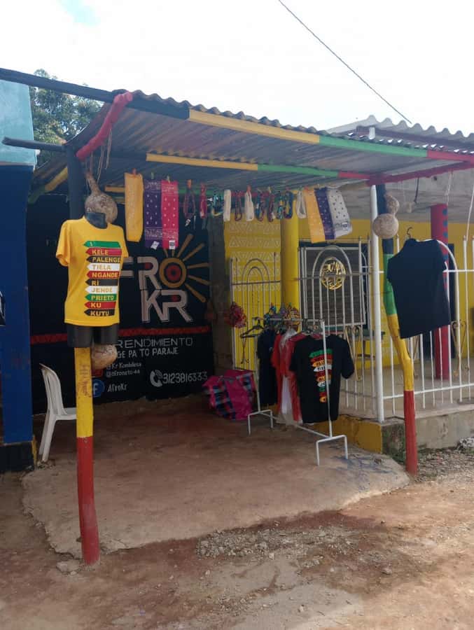 Cartagena: PALENQUE Tour AFRICAN TRADITIONS with Lunch - Heat, clothing, and the practical side of the visit