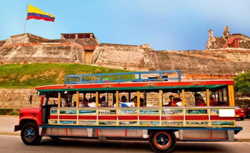 Cartagena: Panoramic City Tour, Monuments, Walls, Castle - India Catalina and Manga connect the city to its past