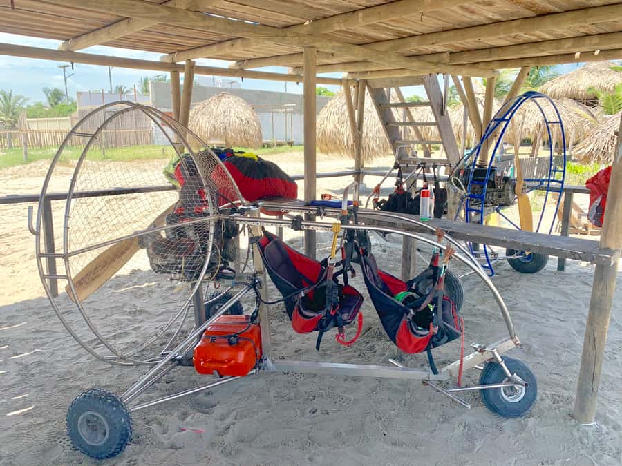 Cartagena: Paratriking Flight from the Beach - What you see from 10 or 15 minutes in the air